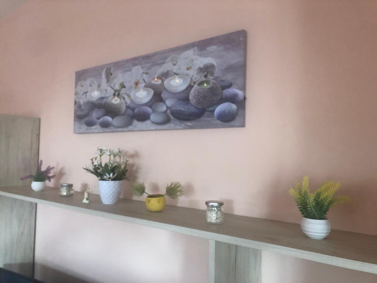 The View Apartment Varna Bagian luar foto