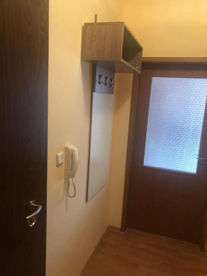 The View Apartment Varna Bagian luar foto
