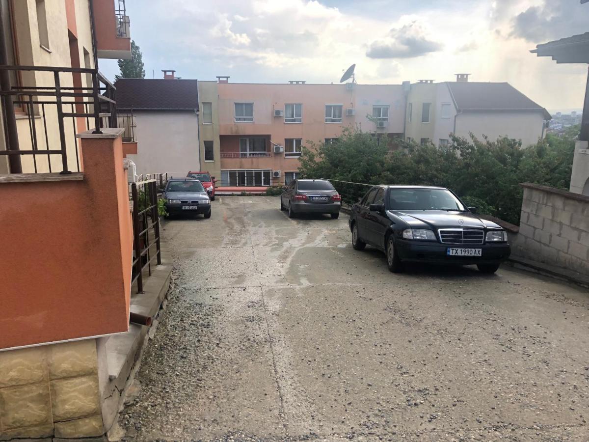 The View Apartment Varna Bagian luar foto