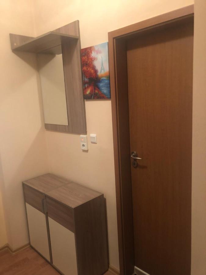 The View Apartment Varna Bagian luar foto